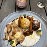 Vegan ragout and chicken, with millefeuille and potato and meatball  at Lento in Hasselt