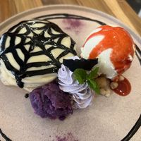 October 2025 seasonal pancakes  at Vegan Cafe PQ's in Tokyo