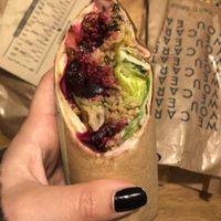 vegan oriental wrap at Dean & David - Hauptbahnhof in Munich