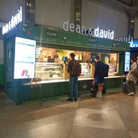  at Dean & David - Hauptbahnhof in Munich