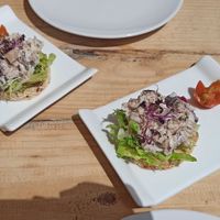 Vegan tuna toast at Cor de Carxofa in Benicarlo