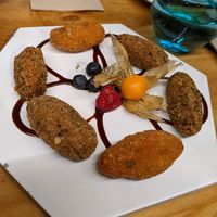 Croquetas at Cor de Carxofa in Benicarlo