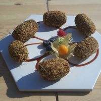 Qroquettes, 
Delicious  at Cor de Carxofa in Benicarlo