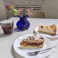 vegan cakes at Fein in Frankfurt