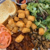 Breakfast plate  at The Vic Café in Picton