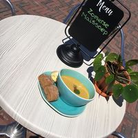 Cozy place in the shopping street. at Uniek in Baarn