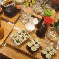 Maki, california, nigiri et onigirazu at Sushi Kawaii in Montpellier