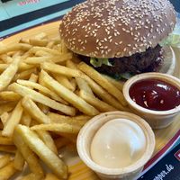 Black bean quinoa burger   at Miss PeppeR in Wietzendorf
