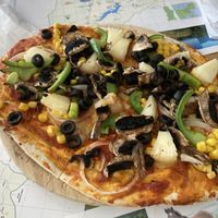 Pizza vegetariana (sin queso), tamaño pequeño   at Vai Vai Geres in Geres