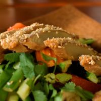 vegan duck with peanut sauce at Mom's Creation - Friedrichshain in Berlin