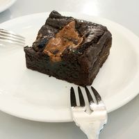 Peanut butter brownie at Veganique in Seoul