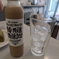 No milk milktea at Veganique in Seoul