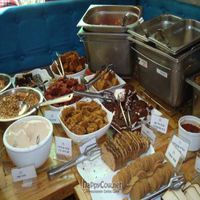 Friday buffet at Buddha Burgers - Yehuda HaLevy in Tel Aviv