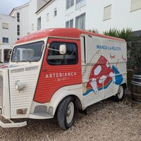 Vibe at Arte Bianca in Aljezur