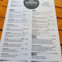 menu - vegan options clearly indicated
 at LEO Pancakes in Leuven