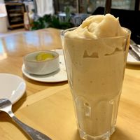 Caribbean smoothie! Super good  at Nammi Plant Lab in Seoul