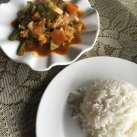 Flavoursome vegan veg curry  at Sun's Rays in Nyaungshwe