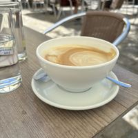 Café latte with oat milk   at An-Do in Vienna