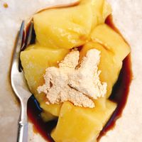 Sweet potato warabi mochi for dessert at Asai Togei in Osaka