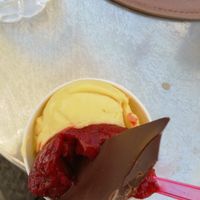 The mango sorbet and the sangria sorbet with a piece of dark chocolate☀️ at Mayan Monkey Mijas in Mijas