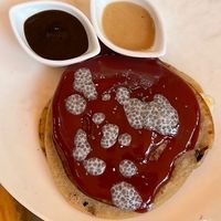 Pancakes with strawberry and chia 😋  at Bean Me Up in Goa