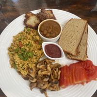 English breakfast  at Bean Me Up in Goa