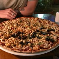 Super scrummy pizza at Bean Me Up in Goa