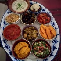 Multiple starters at Annette in Sofia