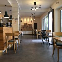 nice seating area  at Café Spatz in Bernkastel-kues