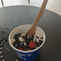 Frozen coconut Yoghurt  at Funky Frozen Yoghurt in Kristiansand