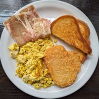 Breakfast Plate without grilled tomato at Hungry Tiger in Portland