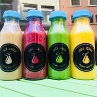 Juices to go at Juice Junkie in Augsburg