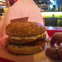 Chicken Dream - is the best!
But after the sanctions, the price is too high. Instead of 390 rubles - 999 or so. at Complex Burger in Moscow