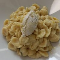 Orecchiette con pesto di fave e ricotta di mandorle at Alice e Viola in Collegno