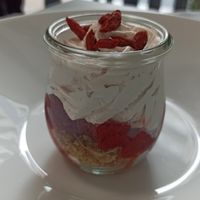 Fragole in 3 consistenze at Alice e Viola in Collegno