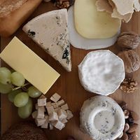 Vegan kaasplank - Vegan cheeseboard at Sweet Vegan in Antwerpen