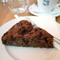 Schoko-Trauben Brownie at Glückskost in Mondsee