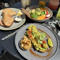 Vegan avo toast and vegan salad bowl   at LuLu in Barcelona