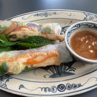 Vegane Sommerrollen  at Lúa Cuisine in Frankfurt