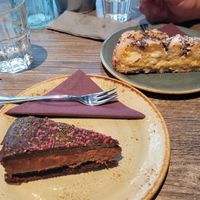 Vegan chocolate cake at Systrakaffi in Kirkjubaejarklaustur