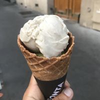 Vanilla and pistachio - vegan  at Impronta in Paris