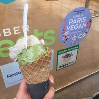 Pistachio ice cream 😱 at Impronta in Paris