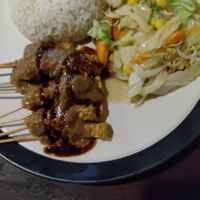 Vegan tempeh satay at Lonto in Penida Island