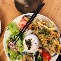 Bento and tea at Cococo in Paris