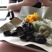 Black pepper ‘pork’, hairy gourd & pumpkin with white rice at Ju Yuan Zhai in North Singapore