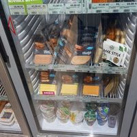 buy the violife chicken flavour slices! 12/10🤌🏽 at Country Life in Prague