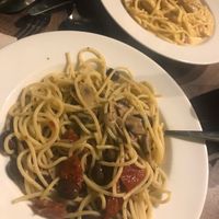 Olive oil, chilli & garlic spaghetti with sun dried tomatoes, olives & mushrooms  at Macchina Pasta Bar in Barcelona