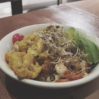 Avocado bowl at SLA - Oude Binnenweg in Rotterdam