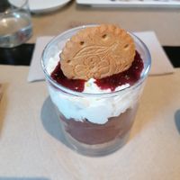 Cremoso de avellanas y coco at Vegania in Madrid