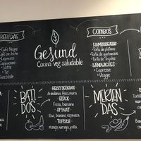 Parte del menú at Gesund in Cartago